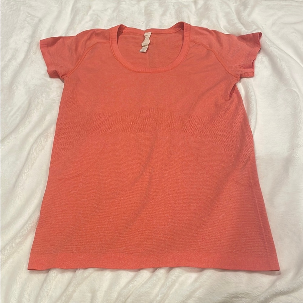 lululemon athletica swiftly tech Coral Short Sleeve Top hip length
